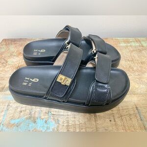 Mix 6 Alorea Sandals - never worn!